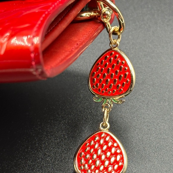 🚫SOLD🚫❤️Authenticated Louis Vuitton Vernis Porte Feuille Sarah Long Wallet ❤️ - Picture 14 of 16